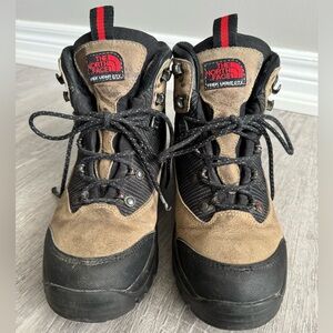 North Face Women’s winter boots.